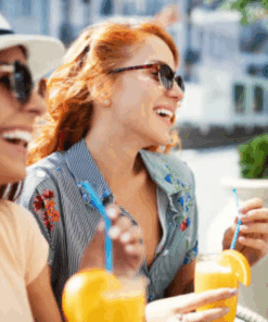 Social Café Tilburg vrouwen in gesprek en creatief bezig